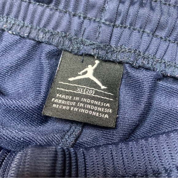 Nike Air Jordan XL Athletic Pants - Picture 3 of 3